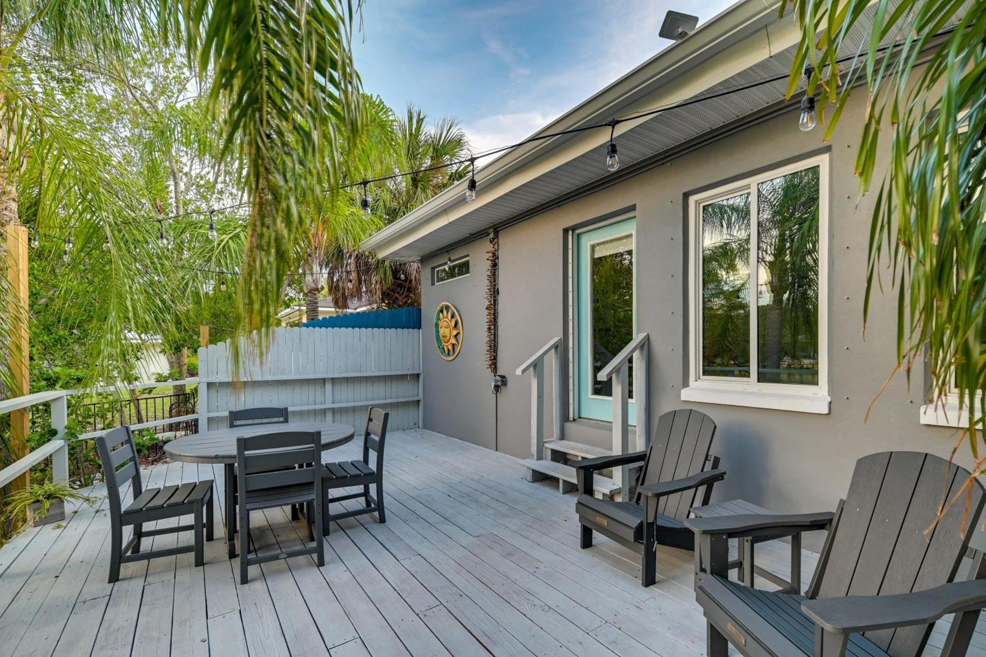 Pet-Friendly Waterfront Home - 2 Mi To Beach! Tarpon Springs Dış mekan fotoğraf